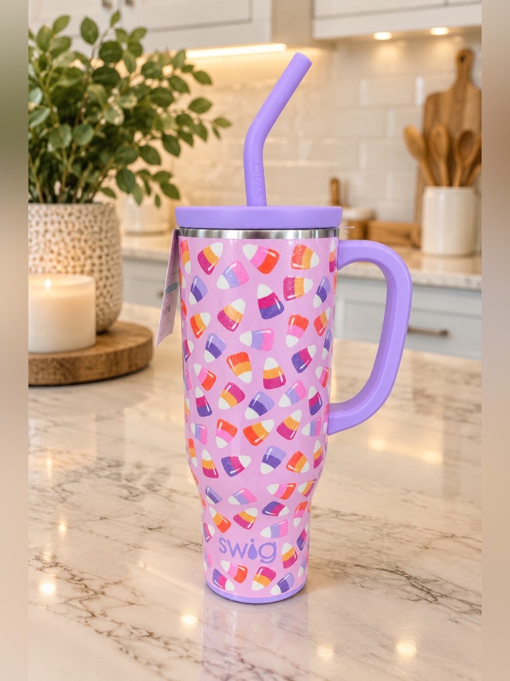 Swig Life 40oz Mega Mug Halloween Candy Corn GLOW IN THE DARK NWT Purple